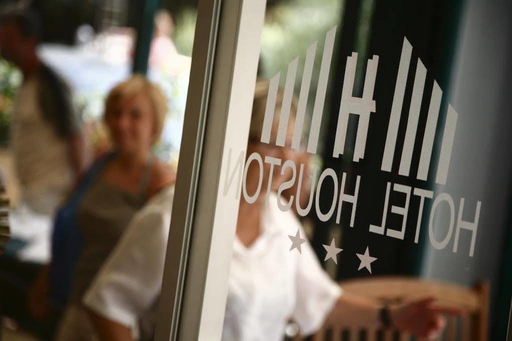 Hotel Houston リミニ エクステリア 写真